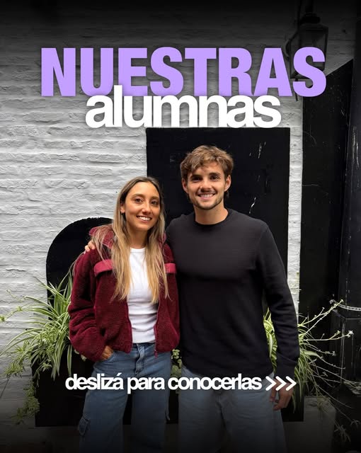 Mateo junto a una alumna del programa